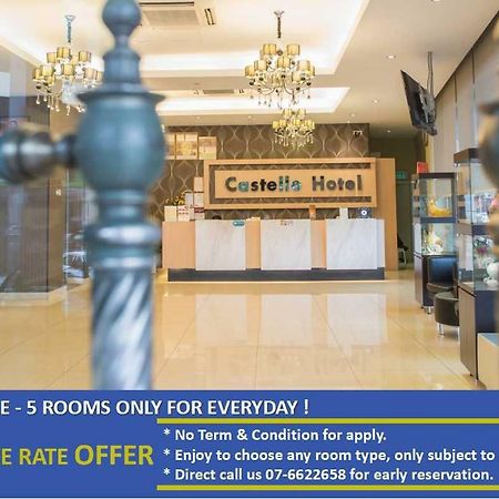 Castello Hotel Kulai Extérieur photo